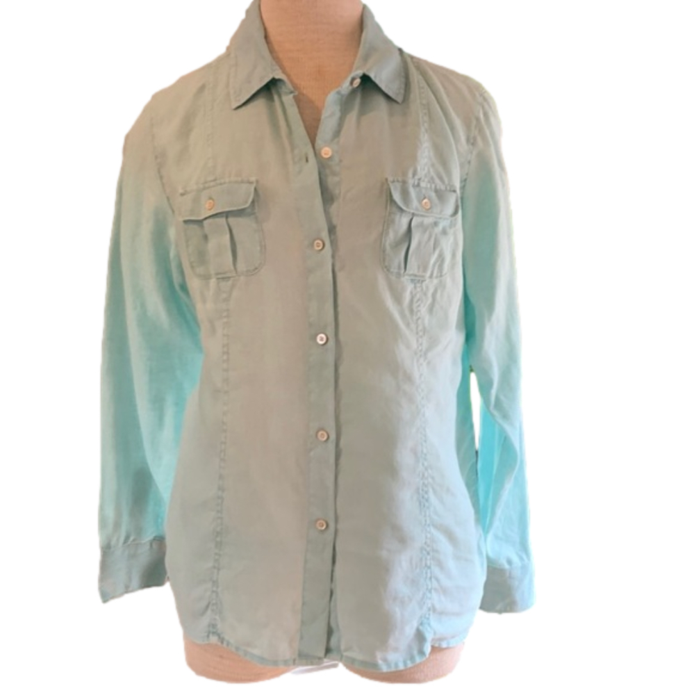 Tommy Bahama Light Blue Button Down Shirt